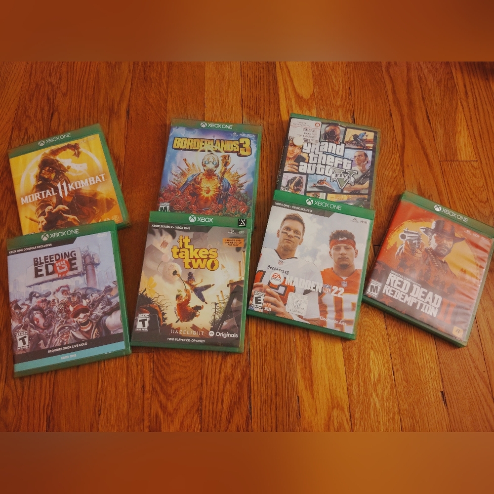 Xbox One Game Collection - Green Cases